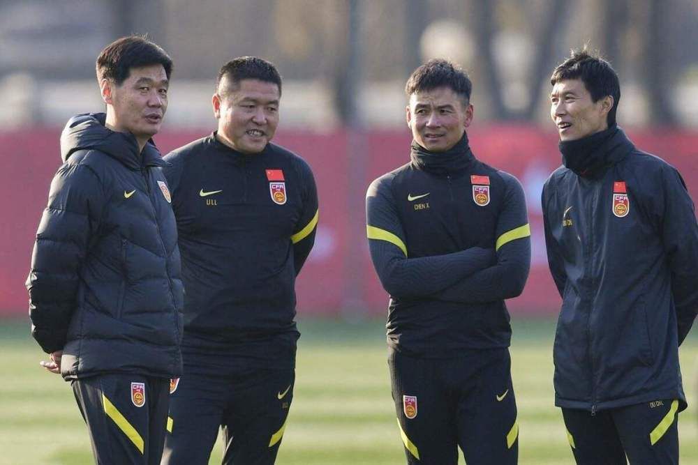 黄色av免费在线